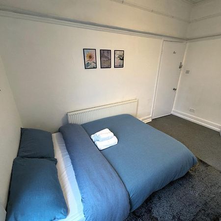 Cosy Double Rooms A Stones Throw From Wembley Stadium Лондон Екстер'єр фото