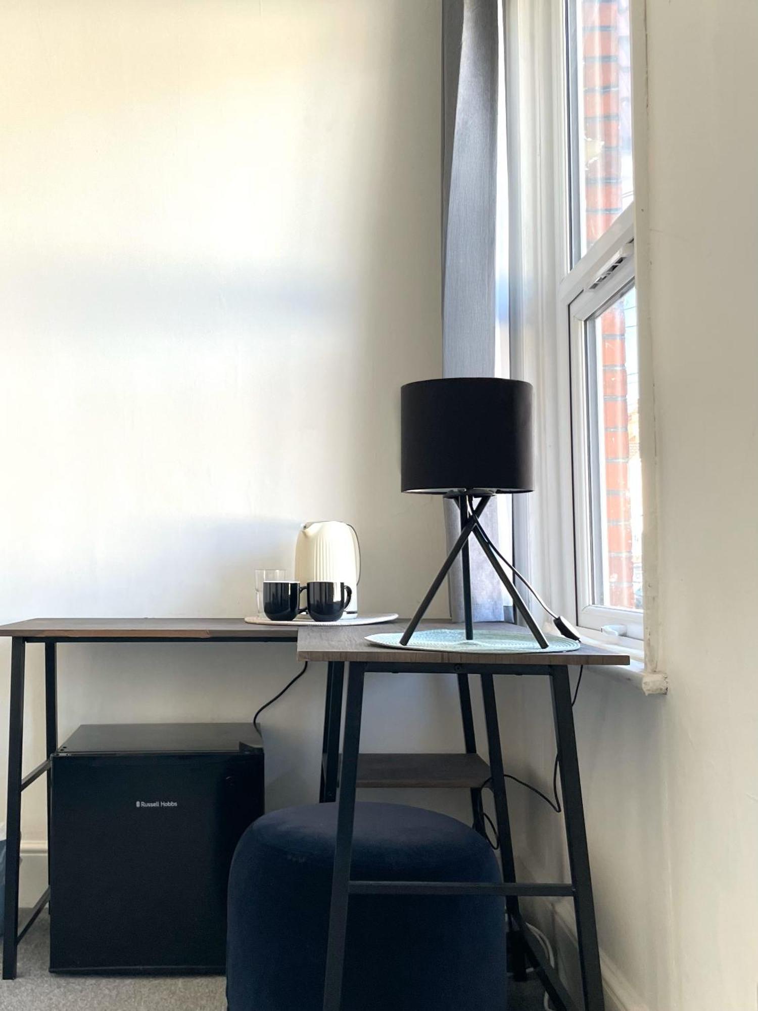 Cosy Double Rooms A Stones Throw From Wembley Stadium Лондон Екстер'єр фото
