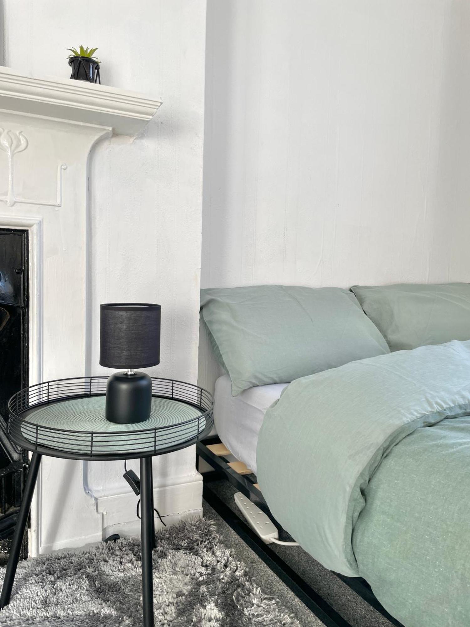 Cosy Double Rooms A Stones Throw From Wembley Stadium Лондон Екстер'єр фото